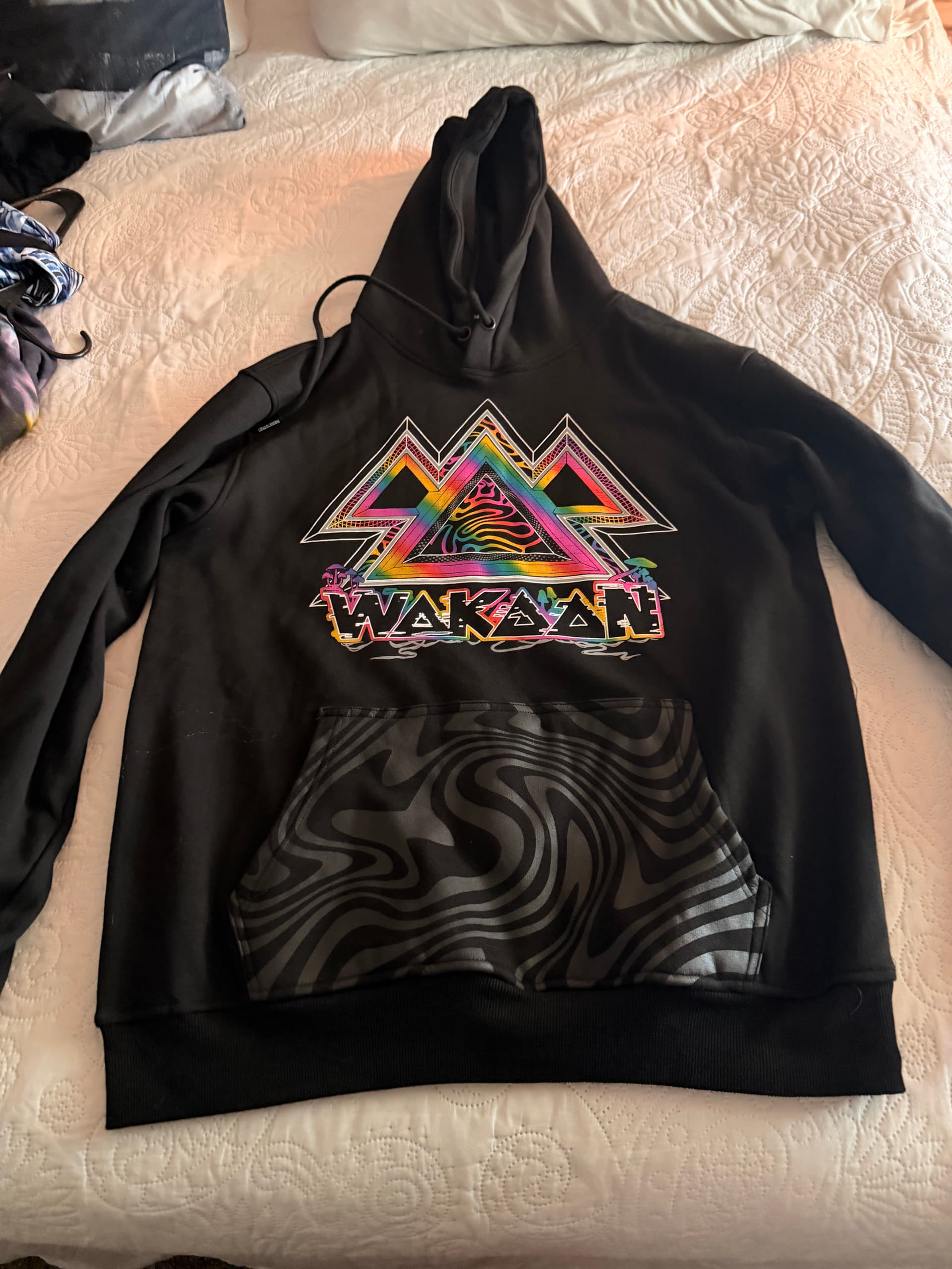 Wakaan 26 hoodie